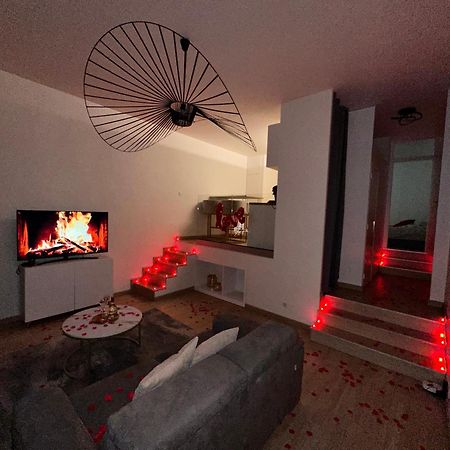 2 Pieces - Parking - Jacuzzi - Food & Drink - Love Menton Eksteriør bilde