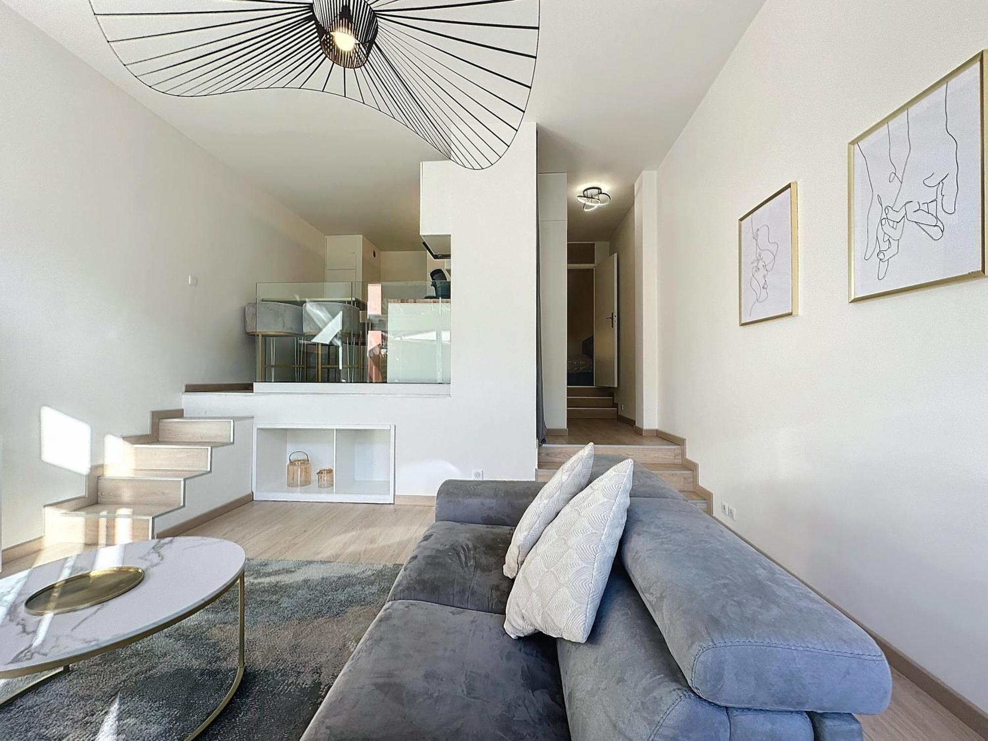 2 Pieces - Parking - Jacuzzi - Food & Drink - Love Menton Eksteriør bilde